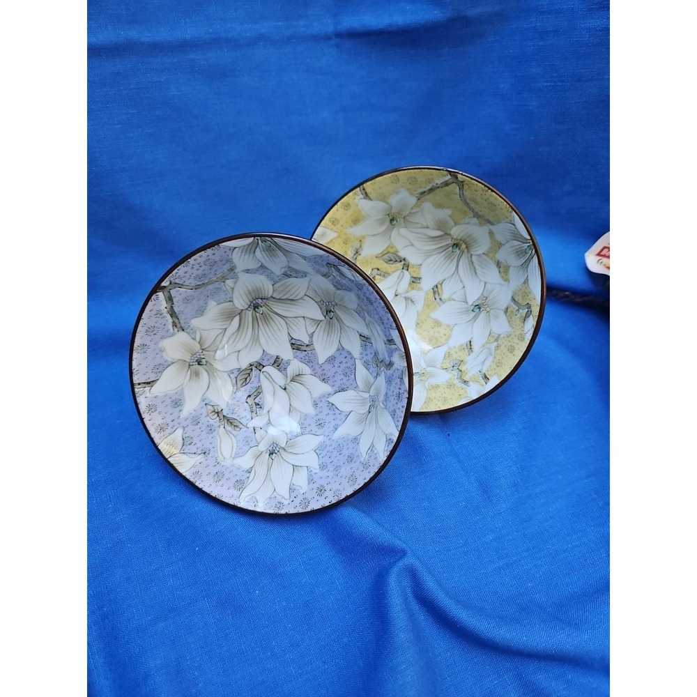 2 Japanese MinoWare Rice Bowl Ramen Mokuren Magnolia Periwinkle Yellow‎